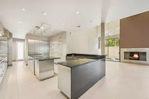 5 River Hollow Ln, Houston, TX 77027 - Photo 7