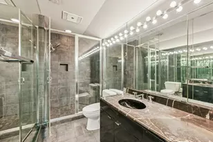 5 River Hollow Ln, Houston, TX 77027 - Photo 29