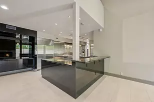 5 River Hollow Ln, Houston, TX 77027 - Photo 9