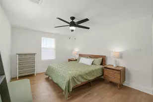 402 Fenn St, Houston, TX 77018 - Photo 13