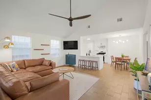 402 Fenn St, Houston, TX 77018 - Photo 3