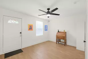402 Fenn St, Houston, TX 77018 - Photo 23