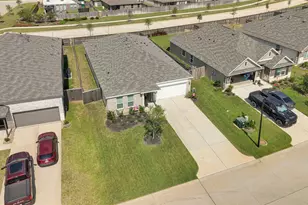 782 Falling Cave Dr, Willis, TX 77378 - Photo 31