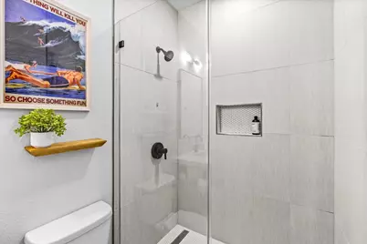 1990 Royalville Court, Crystal Beach, TX 77650 - Photo 31