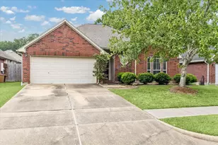 1419 Almond Brook Ln, Houston, TX 77062 - Photo 1