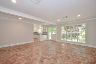 8910 Reamer St, Houston, TX 77074 - Photo 15