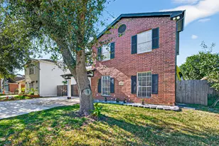 12714 Verdant Brook Dr, Houston, TX 77085 - Photo 5