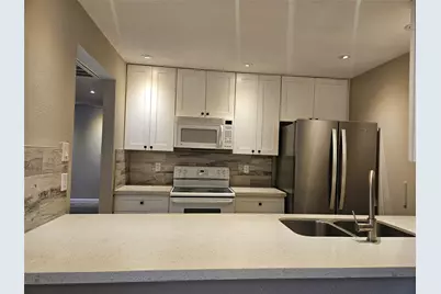 2816 S Bartell Drive #33, Houston, TX 77054 - Photo 5