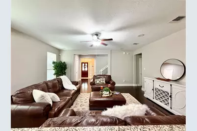 8121 E Pine Creek Bend, Cypress, TX 77433 - Photo 7