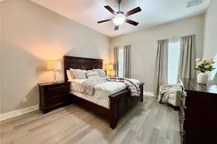 8121 E Pine Creek Bend, Cypress, TX 77433 - Photo 15