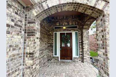 8121 E Pine Creek Bend, Cypress, TX 77433 - Photo 3