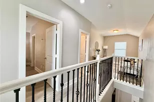 8121 E Pine Creek Bend, Cypress, TX 77433 - Photo 19