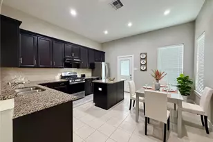 8121 E Pine Creek Bend, Cypress, TX 77433 - Photo 9