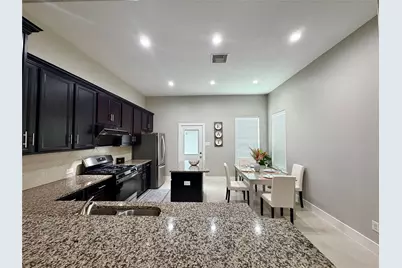 8121 E Pine Creek Bend, Cypress, TX 77433 - Photo 13