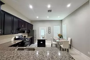 8121 E Pine Creek Bend, Cypress, TX 77433 - Photo 13