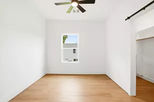 7841 Sunnyhill St, Houston, TX 77088 - Photo 13