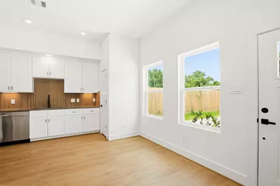 7841 Sunnyhill Street #A, Houston, TX 77088 - Photo 5