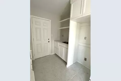 4306 Mallow Street, Houston, TX 77051 - Photo 9