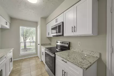 7818 Winehill Lane, Houston, TX 77040 - Photo 11