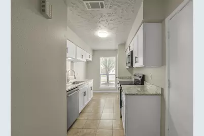 7818 Winehill Lane, Houston, TX 77040 - Photo 9