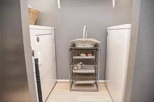 14555 Wunderlich Dr Dr, Houston, TX 77069 - Photo 19