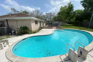 8214 Riptide Dr, Houston, TX 77072 - Photo 49