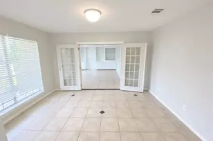 8214 Riptide Dr, Houston, TX 77072 - Photo 5