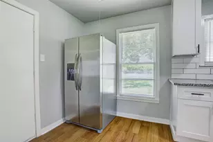 1706 3rd Ave N, Texas City, TX 77590 - Photo 3