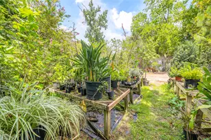 1137 W 26th St, Houston, TX 77008 - Photo 19