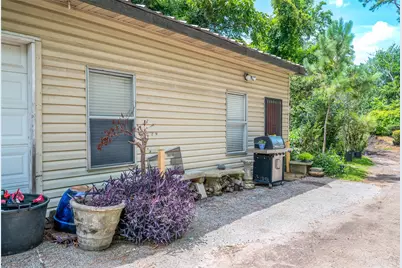 1137 W 26th Street, Houston, TX 77008 - Photo 27