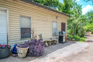 1137 W 26th St, Houston, TX 77008 - Photo 27