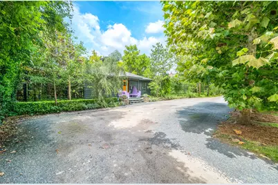 1137 W 26th Street, Houston, TX 77008 - Photo 5