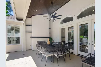 54 Kingscote Way, The Woodlands, TX 77382 - Photo 9