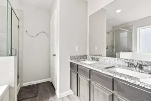 922 Luke Darrell Dr, Rosharon, TX 77583 - Photo 11