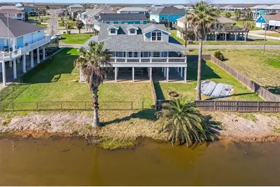 2940 Laguna Drive, Crystal Beach, TX 77650 - Photo 33