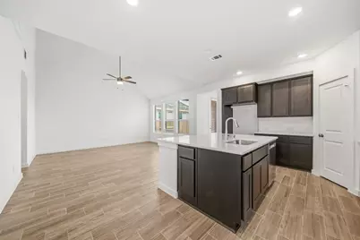 5335 Murillo Drive, Manvel, TX 77578 - Photo 9