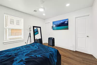 1107 Brooks Street, Houston, TX 77009 - Photo 17