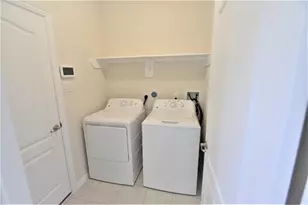 10234 Humphreys Grn Dr, Rosharon, TX 77583 - Photo 7