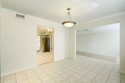2114 Greenbriar Colony Drive Drive, Houston, TX 77032 - Photo 9