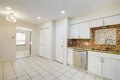 2114 Greenbriar Colony Drive Drive, Houston, TX 77032 - Photo 15