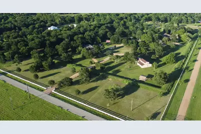 530 Chisolm Trail, Simonton, TX 77485 - Photo 3