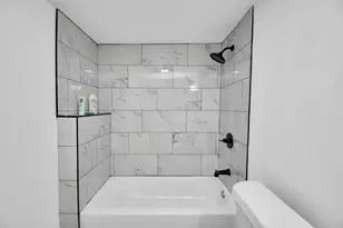 9818 Kerr St, Houston, TX 77029 - Photo 21