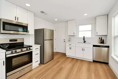 9818 Kerr Street, Houston, TX 77029 - Photo 11