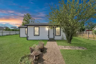 9818 Kerr Street, Houston, TX 77029 - Photo 1