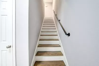 3929 Tanglewilde Street #3929, Houston, TX 77063 - Photo 17