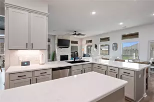 2210 Ninos Dr, League City, TX 77539 - Photo 19