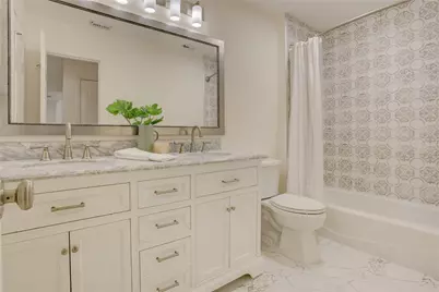 4114 W Northampton Place, Houston, TX 77098 - Photo 29