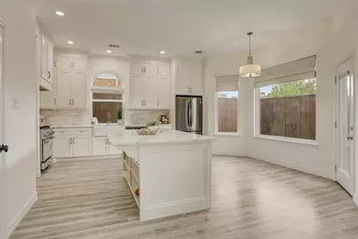 4114 W Northampton Place, Houston, TX 77098 - Photo 13