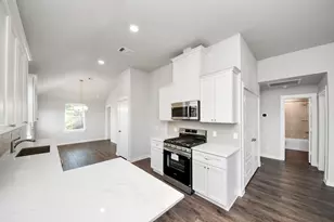 1225 Rd 5202, Cleveland, TX 77327 - Photo 11