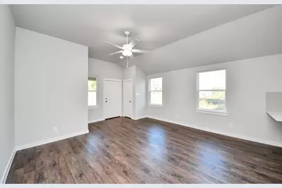 1225 Road 5202, Cleveland, TX 77327 - Photo 5